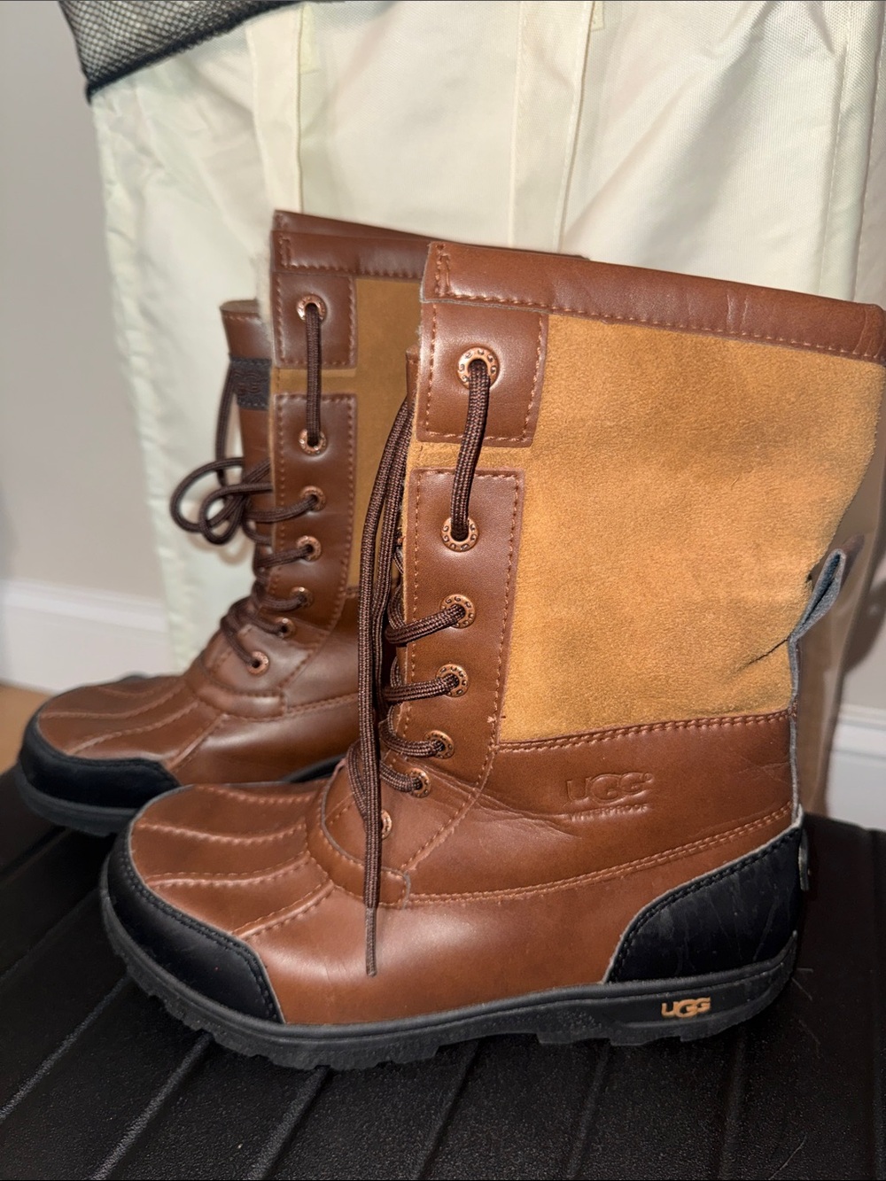 UGG Two-Tone Brown and Tan Lace-Up Cold-Weather Boots